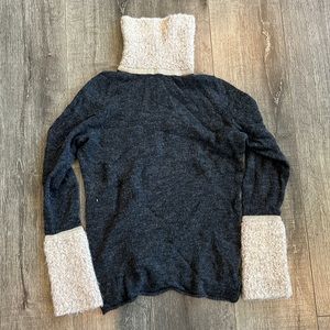 Tory Burch Cashmere and Wool Sweater size small